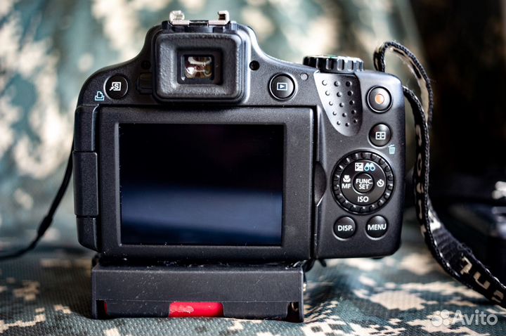 Canon PowerShot SX50 HS с универсальной батареей