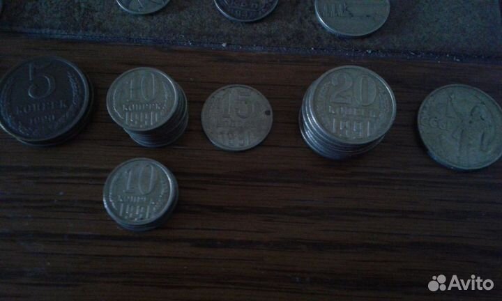 Продам манеты