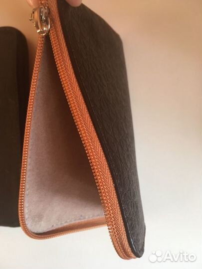 Чехол для телефона кожаный на молнии