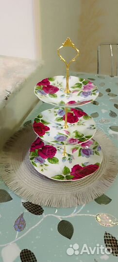 Ваза для фруктов трех ярусная