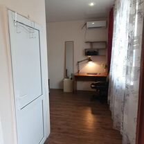 2-к. квартира, 55 м², 1/1 эт.