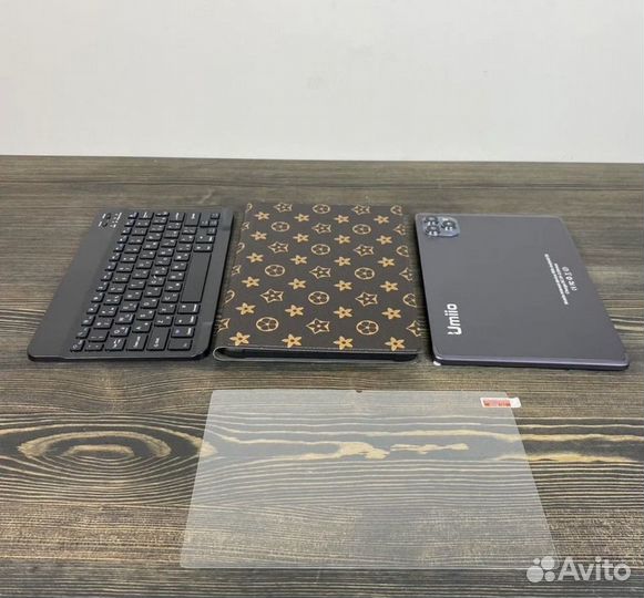 Планшет Umiio i15 pro с клавиатурой
