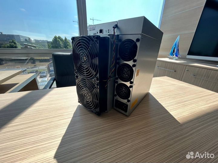 Asic майнер Bitmain Antminer L7 9300 MH/s