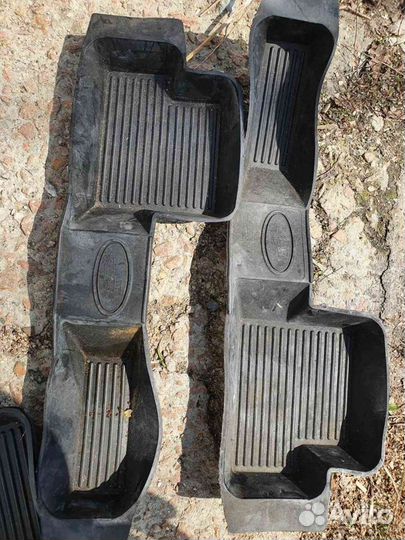 Коврик боковой приора,ваз2110