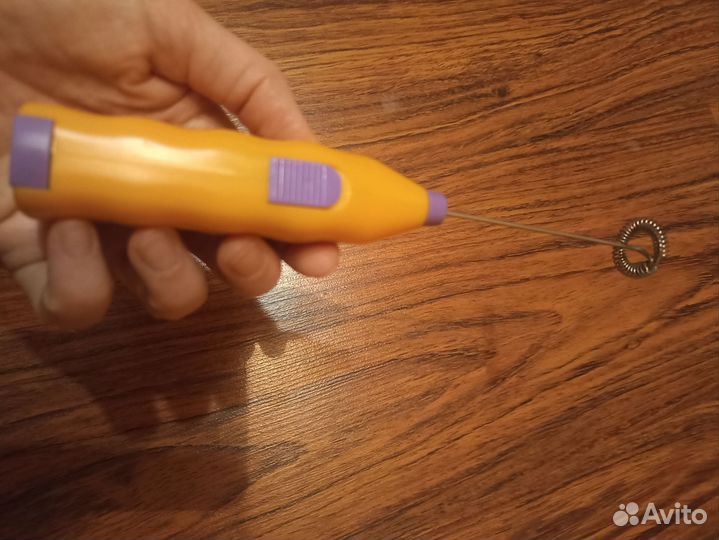 Электрический мини-блендер +батарейки