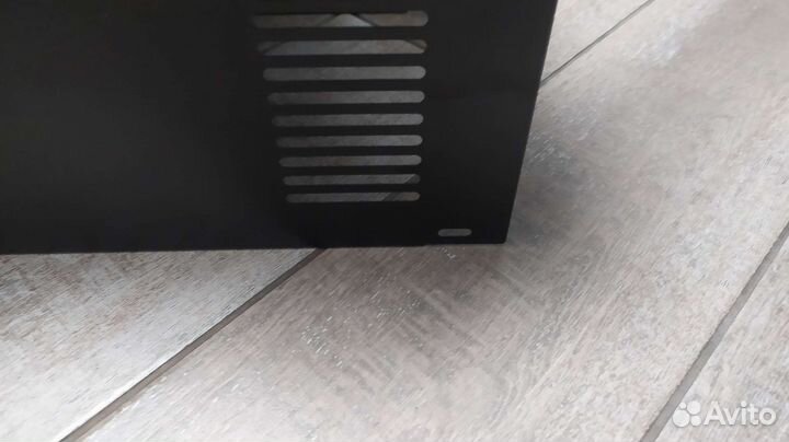 Декоративный металлический короб вытяжки