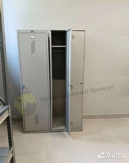 Шкаф металлический для раздевалок