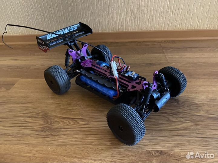1:10 scale electric powered off-road buggy car