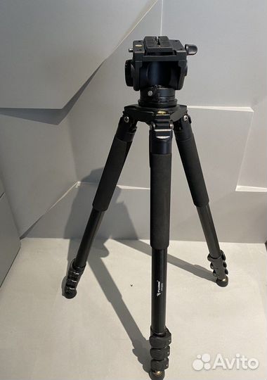 Профессиональный видеоштатив Fujimi FT22V