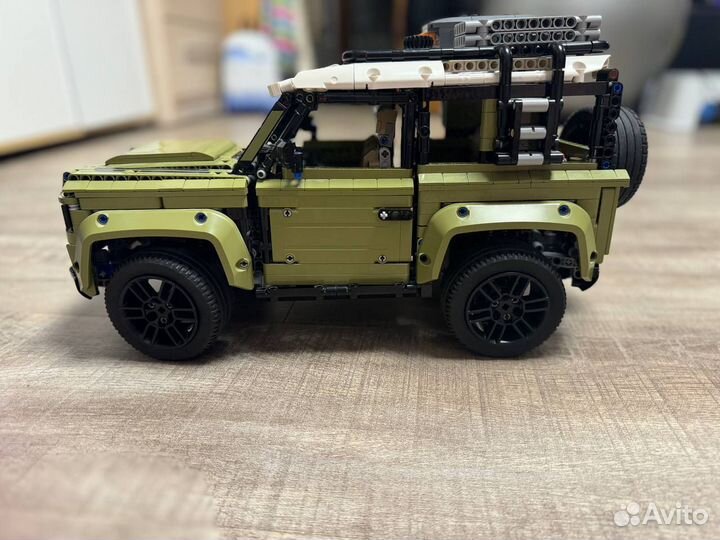 Lego technic Land Rover 42110