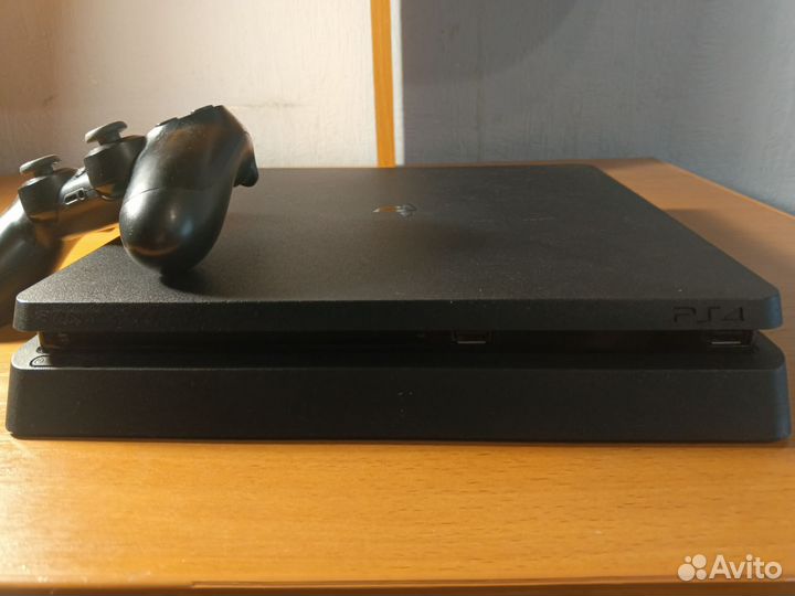Sony PS4 slim 1tb