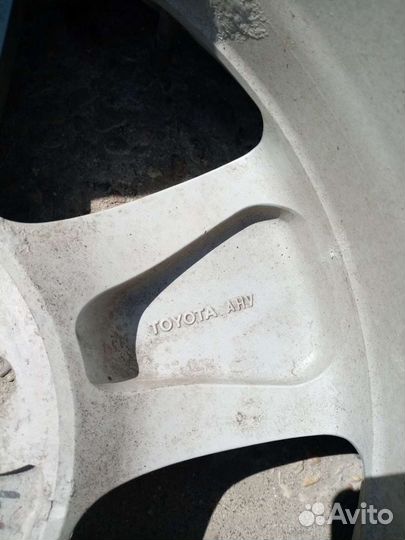 Диск литой R18 оригинал Toyota Land Cruiser 200