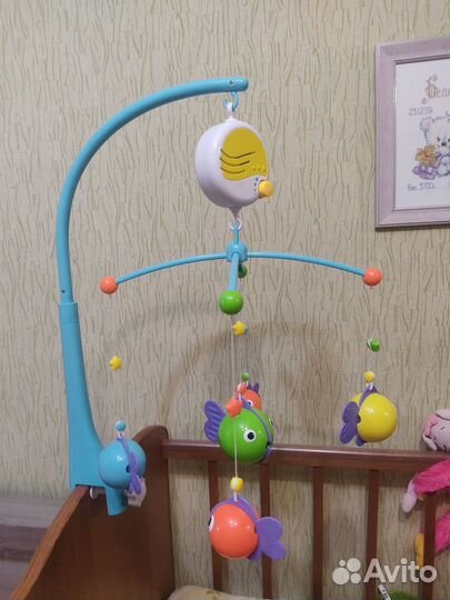 Мобиль на детскую кроватку