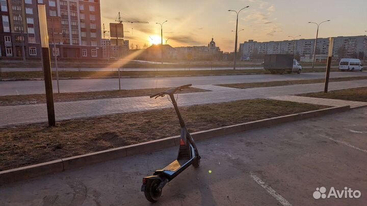 Электросамокат Ninebot GT1