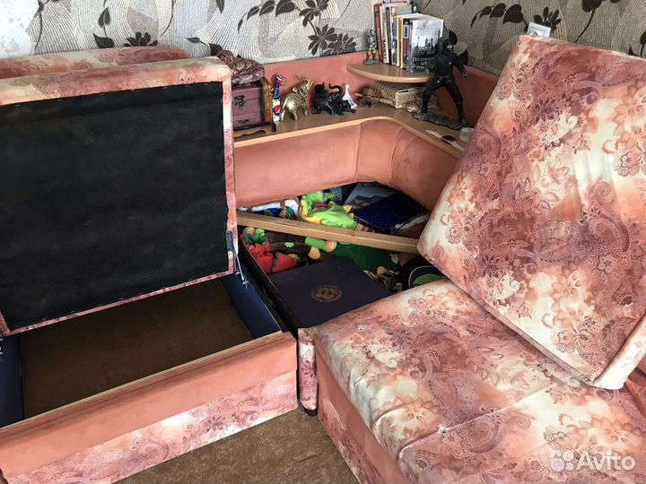 Угловой диван бу