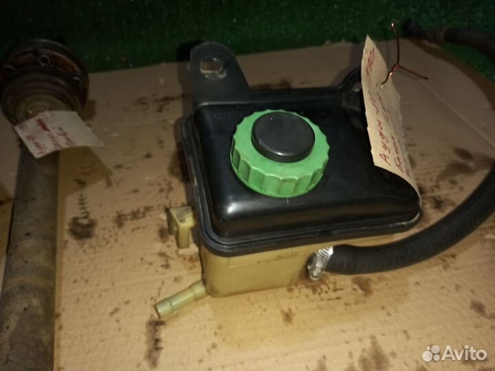 Бачек гура audi 80 B3