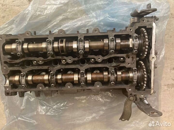 Головка блока цилиндров двигателя ом651 Мерседес