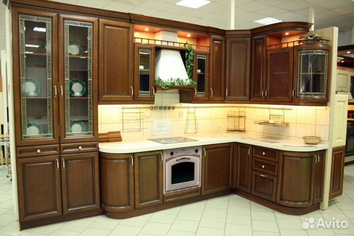 Кухни. Италия. Готовые и под заказ