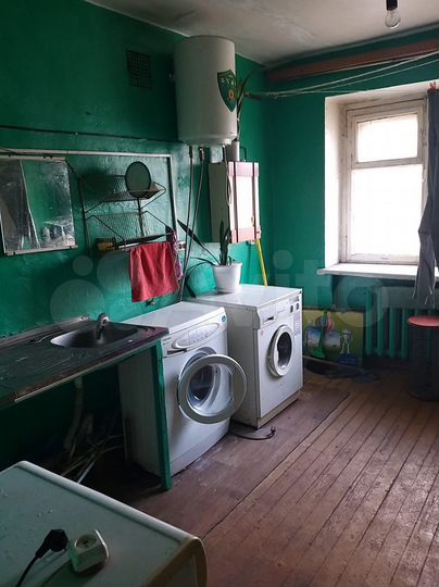 Комната 12,2 м² в 6-к., 2/5 эт.