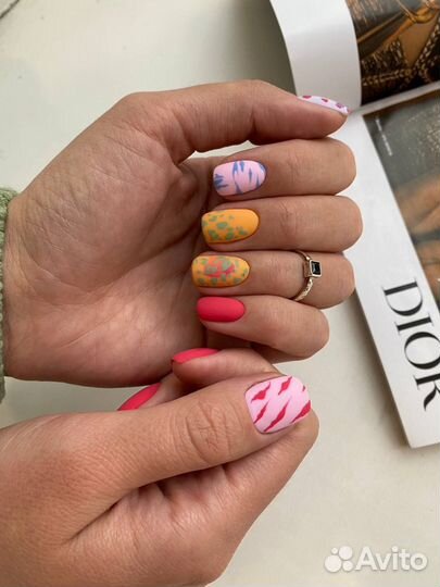 Маникюр с покрытием гель лак