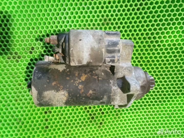 Стартер Volkswagen Transporter Caravelle Multivan