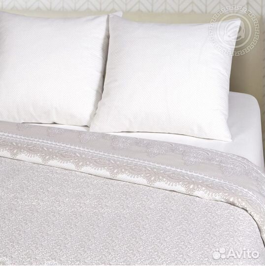 Комплект постельного белья. семейный