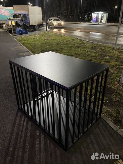 Клетка для собаки в квартиру