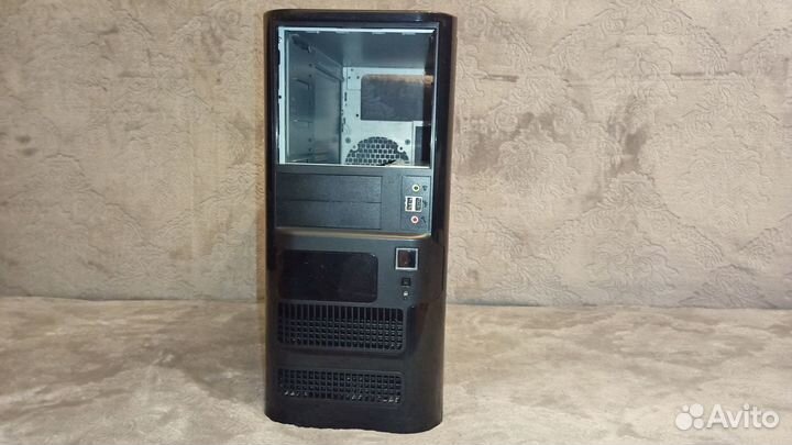 Компьютерный корпус ATX