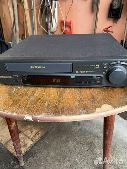 Видеомагнитофон panasonic