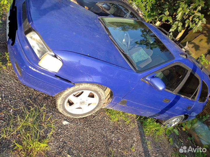 Тойота спринтер Кариб. Дверь итд