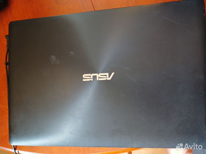 Ноутбук asus