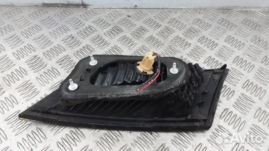 Фонарь левый 3-5 двери honda civic 8 (YNI17MX02)