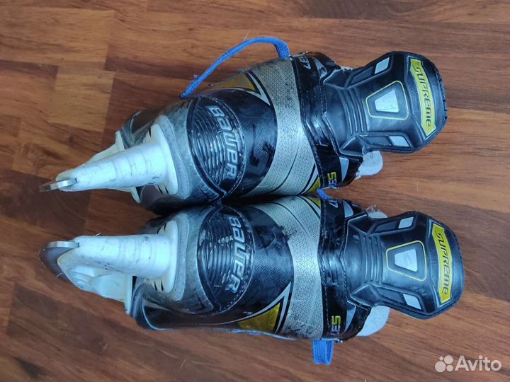 Хоккейные коньки bauer supreme S37 размер 4ее