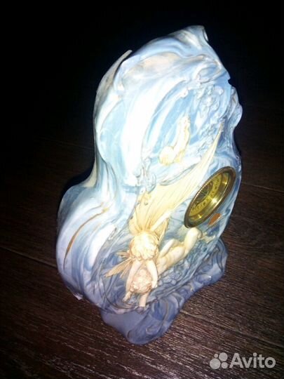 Часы антикварные,фарфор,идут,утрата по корпусу,тре