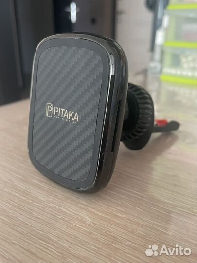 Автомобильный держатель pitaka QI MagEZ