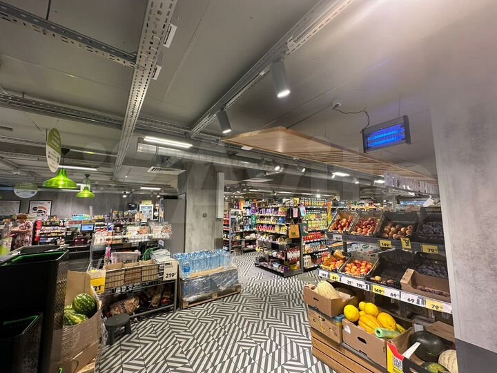 Торговая площадь, 484 м²