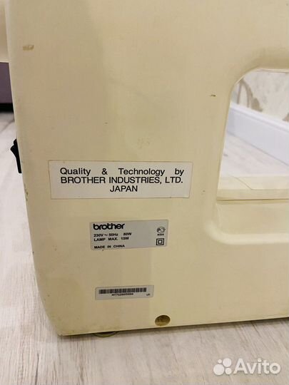 Швейная машина Brother
