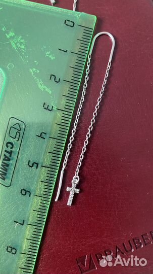 Серебряные серьги с крестиками