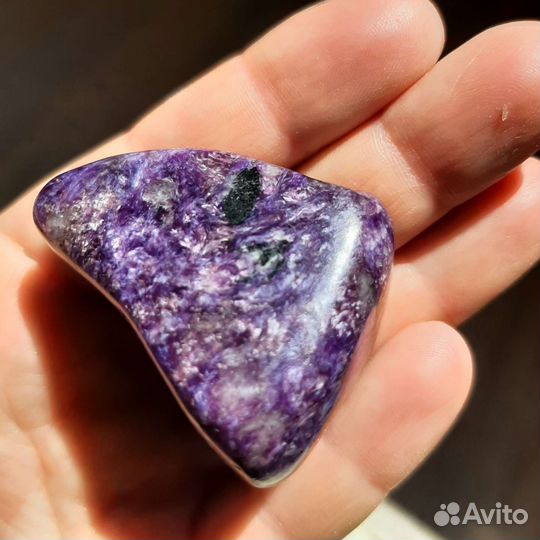 Чароит галтовка