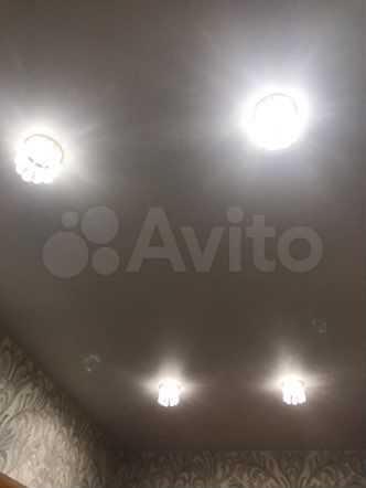 2-к. квартира, 50 м², 2/10 эт.