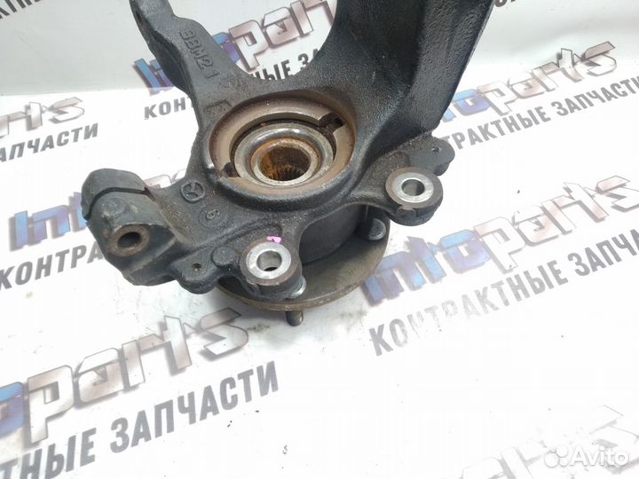 Поворотный кулак передний левый Mazda 3 BK 2007