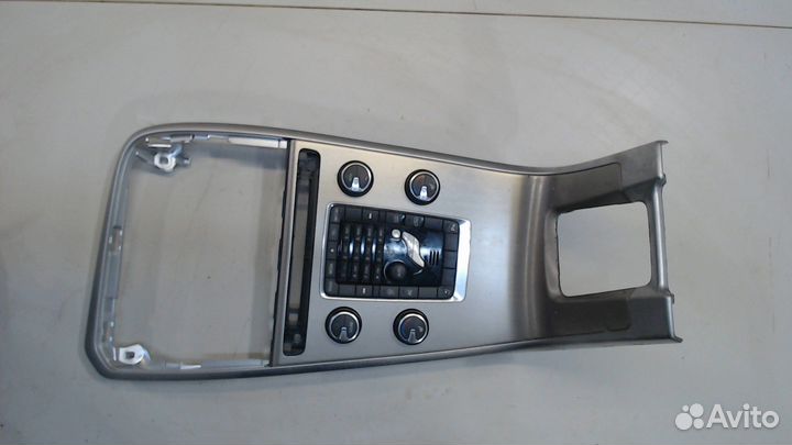 Панель управления магнитолой Volvo XC60, 2011
