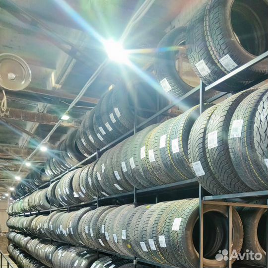 Bridgestone Blizzak LM-80 225/55 R18 98V