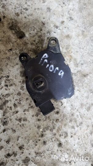 Сервопривод заслонок печки LADA Priora седан 21126