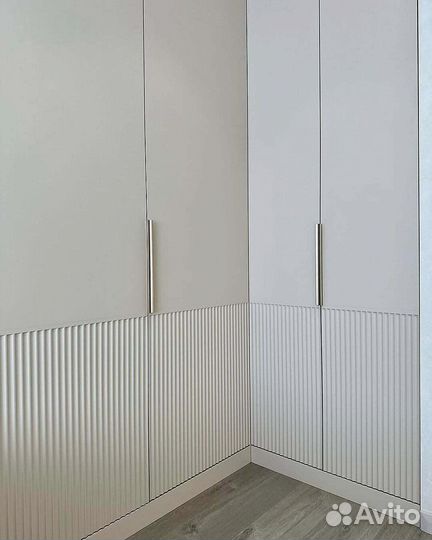 Распашной шкаф на заказ