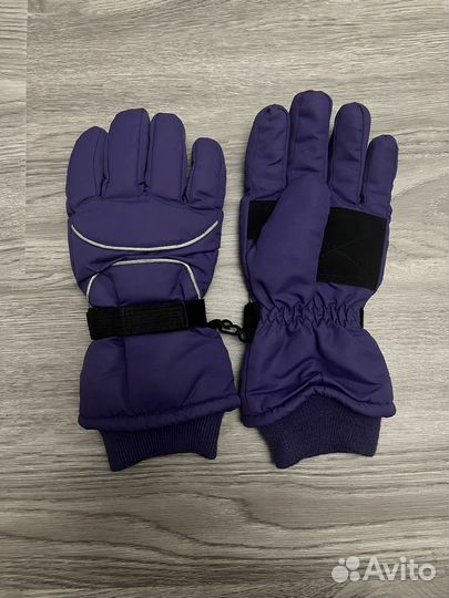 Перчатки горнолыжные