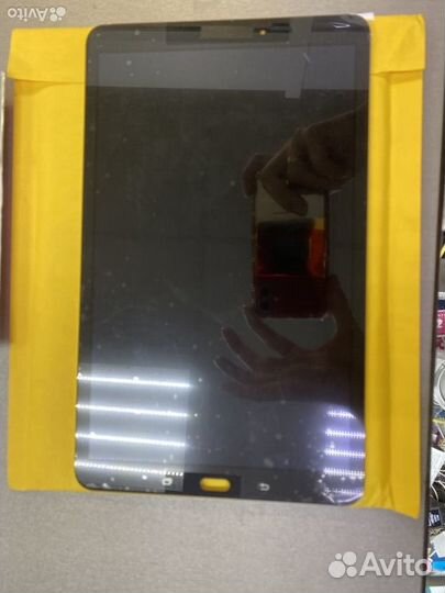 Дисплей T 585 черный