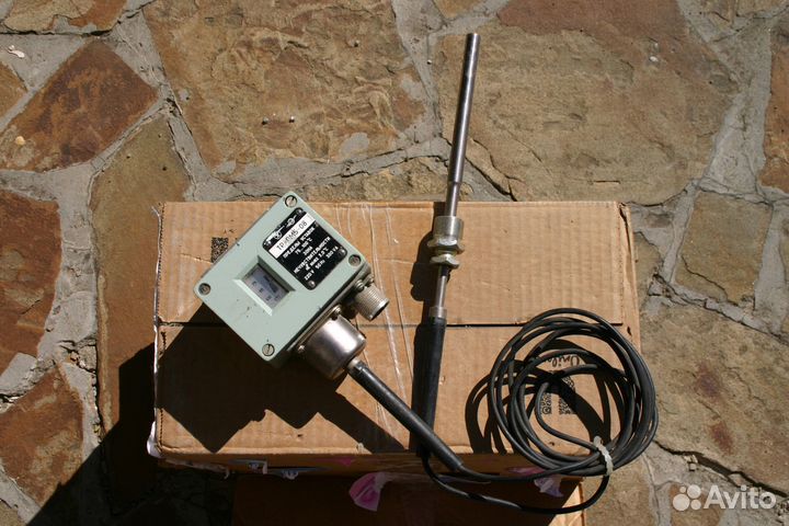 Тр 05-2-08 датчик-реле температуры