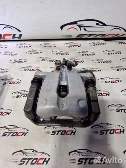 Суппорт задний правый Киа Сид 2