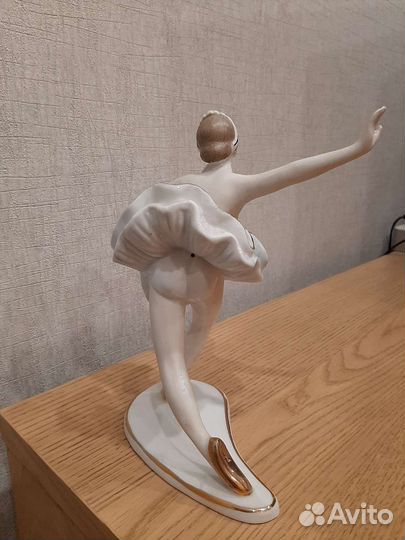 Фарфоровые статуэтки балерин германия